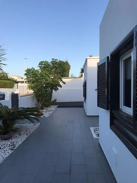 Villa Risco Prieto Puerto del Carmen  0*, Puerto del Carmen (Lanzarote) Spagna